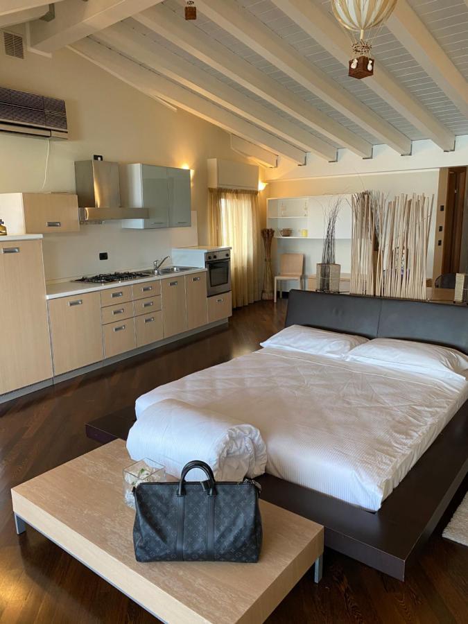 דסנזאנו דל גארדה Molino Apartments מראה חיצוני תמונה